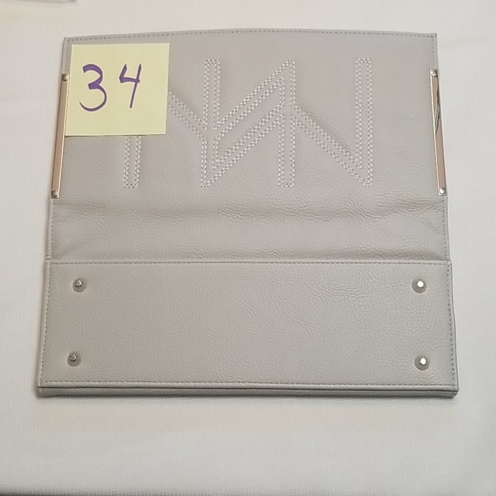 Grey miche shell